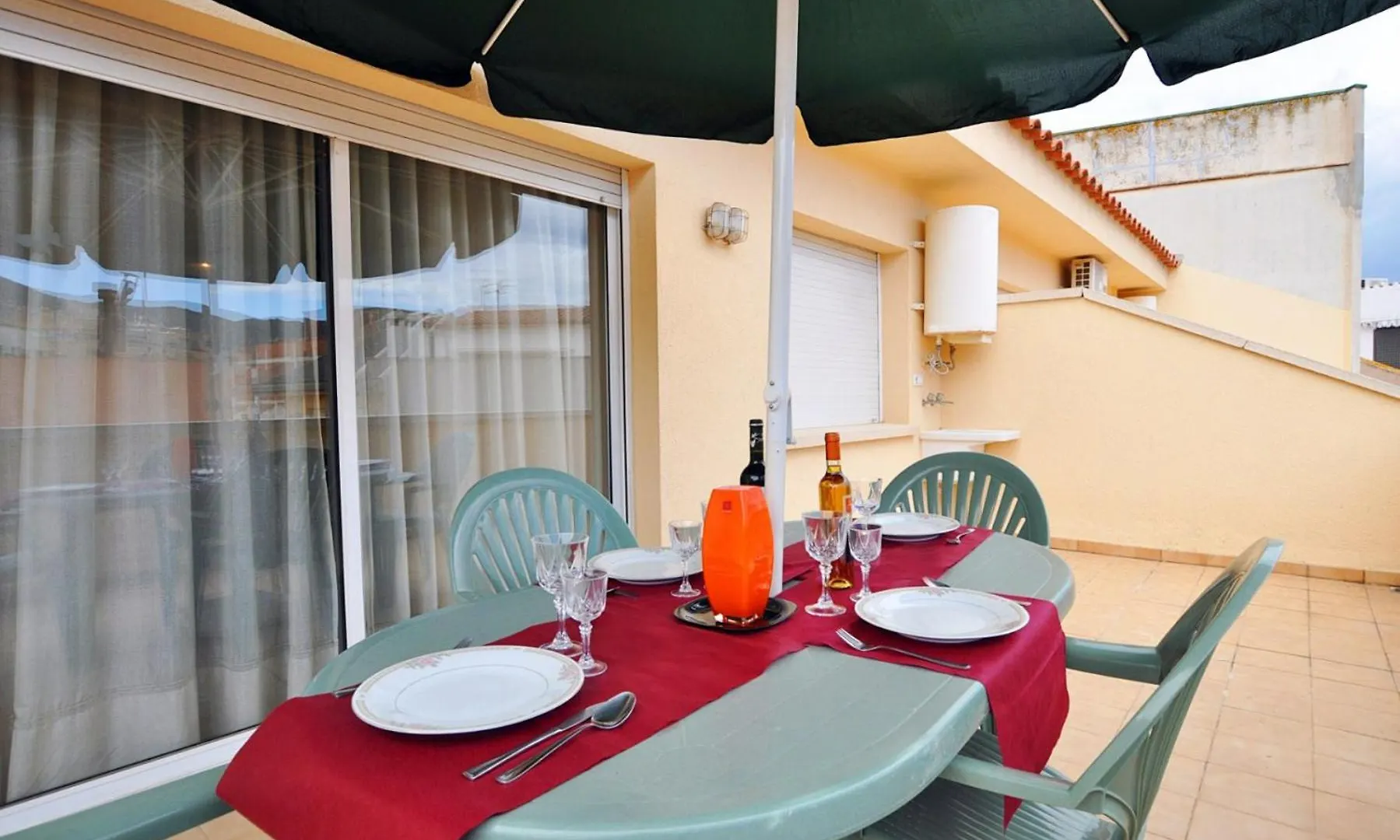 Apartament Joc De La Pilota Roses 1029 0*,  Hiszpania